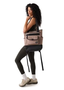 Lily 2.0 Convertible Tote 36 Lily 2.0 Convertible Tote -Lole Clothing Shop AMZ LAW0976 G939 1