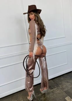 BIG OLE FREAK BROWN HALLOWEEN WHIP -Lole Clothing Shop Facetune 05 09 2024 23 34 13 5249ae68 95de 4fb5 87c7 a7166fff88da