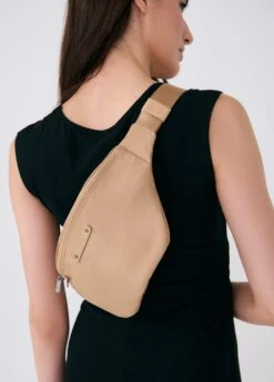 Taylor Belt Bag -Lole Clothing Shop LAW0980 C233 1