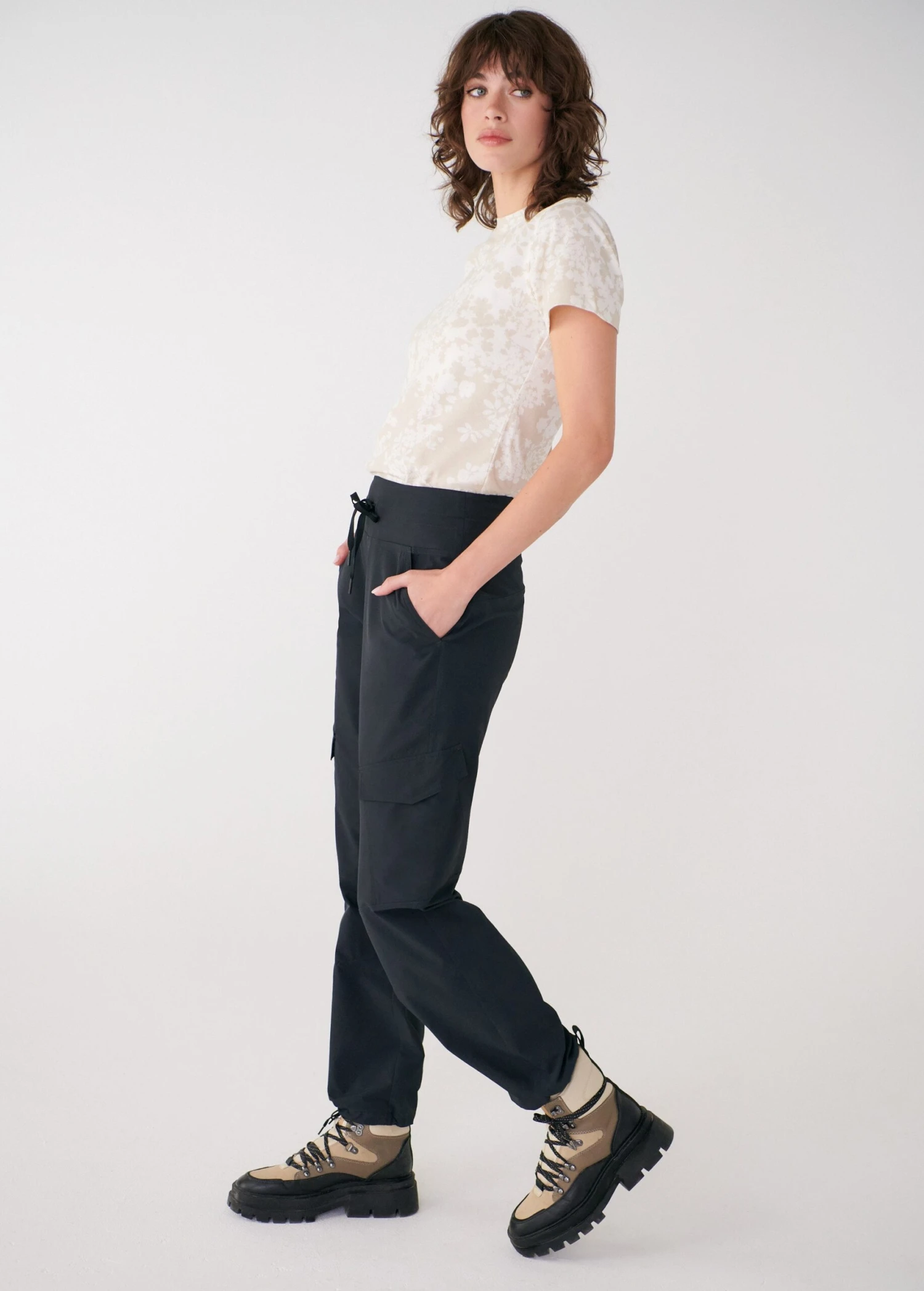 Momentum Tech Cargo Pants 8 Momentum Tech Cargo Pants - Image 6