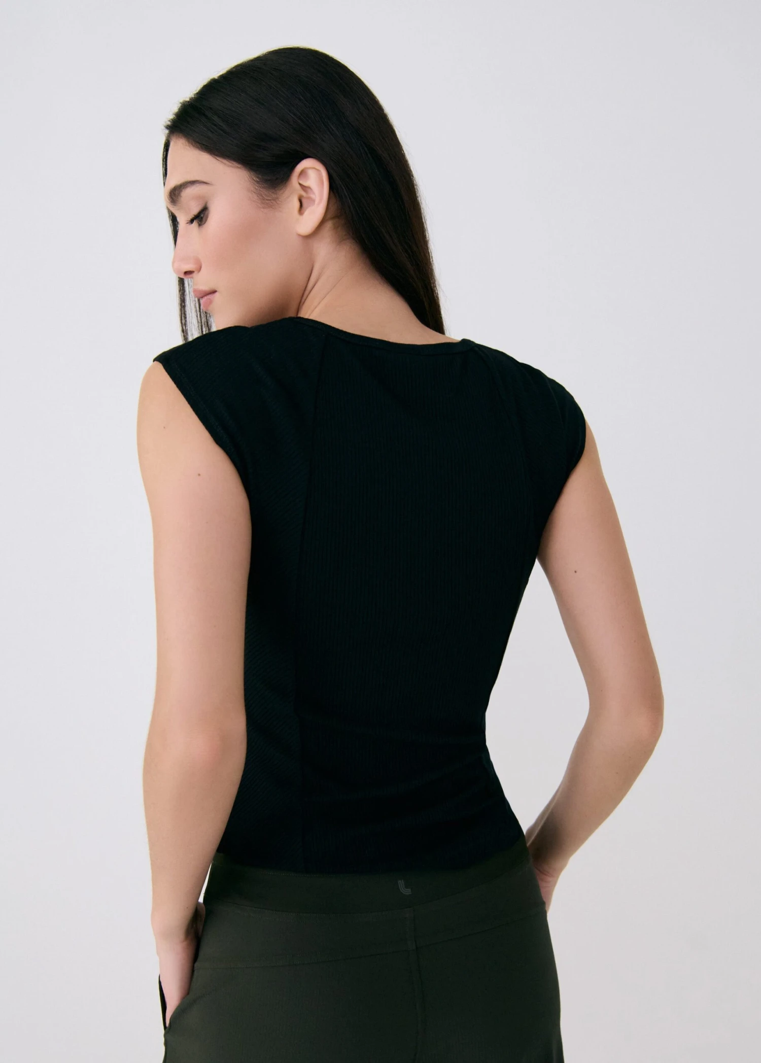 Traverse Short Sleeve Shirt 5 Traverse Short Sleeve Shirt - Image 3