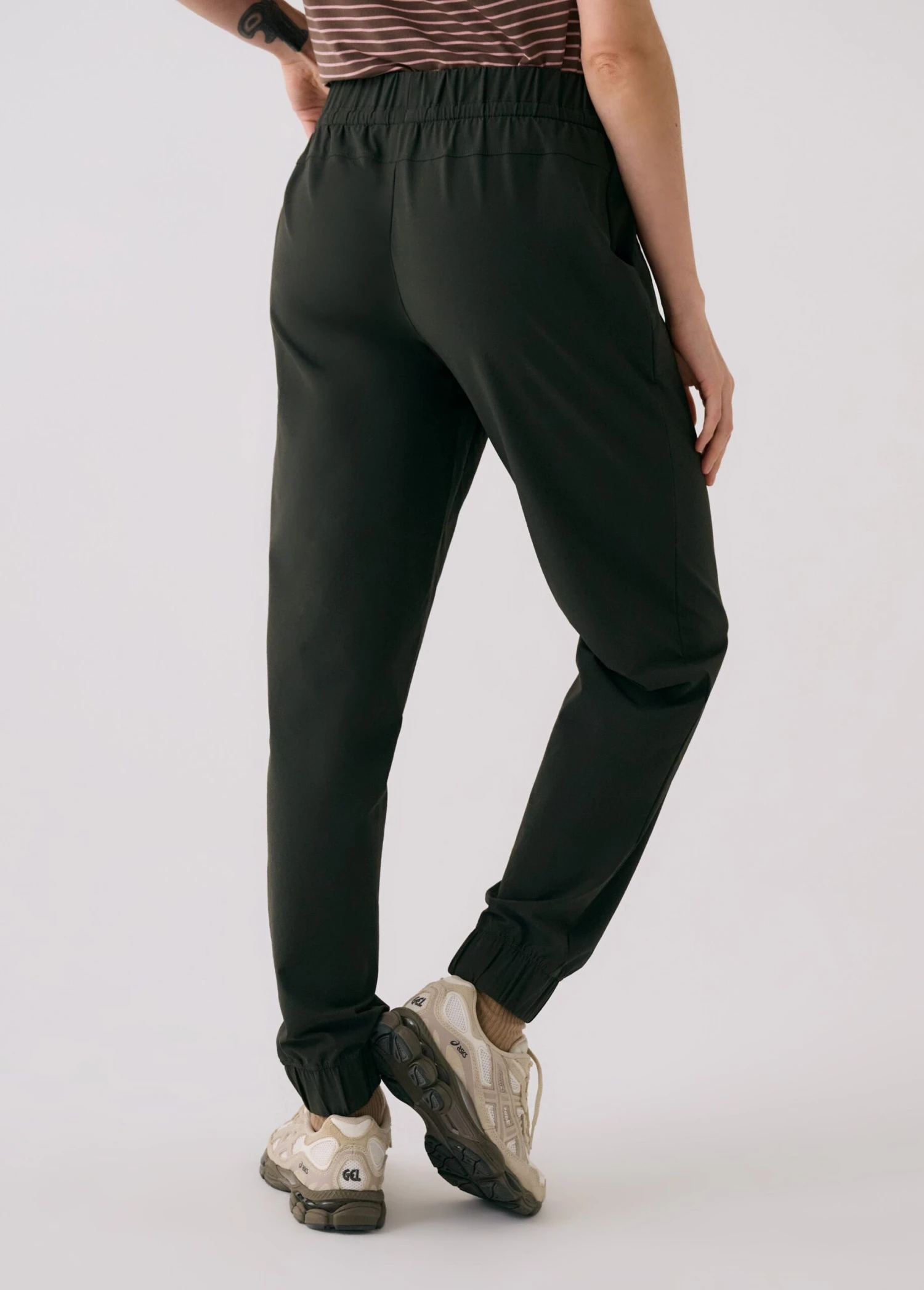 Olivie Tech Joggers 5 Olivie Tech Joggers - Image 3