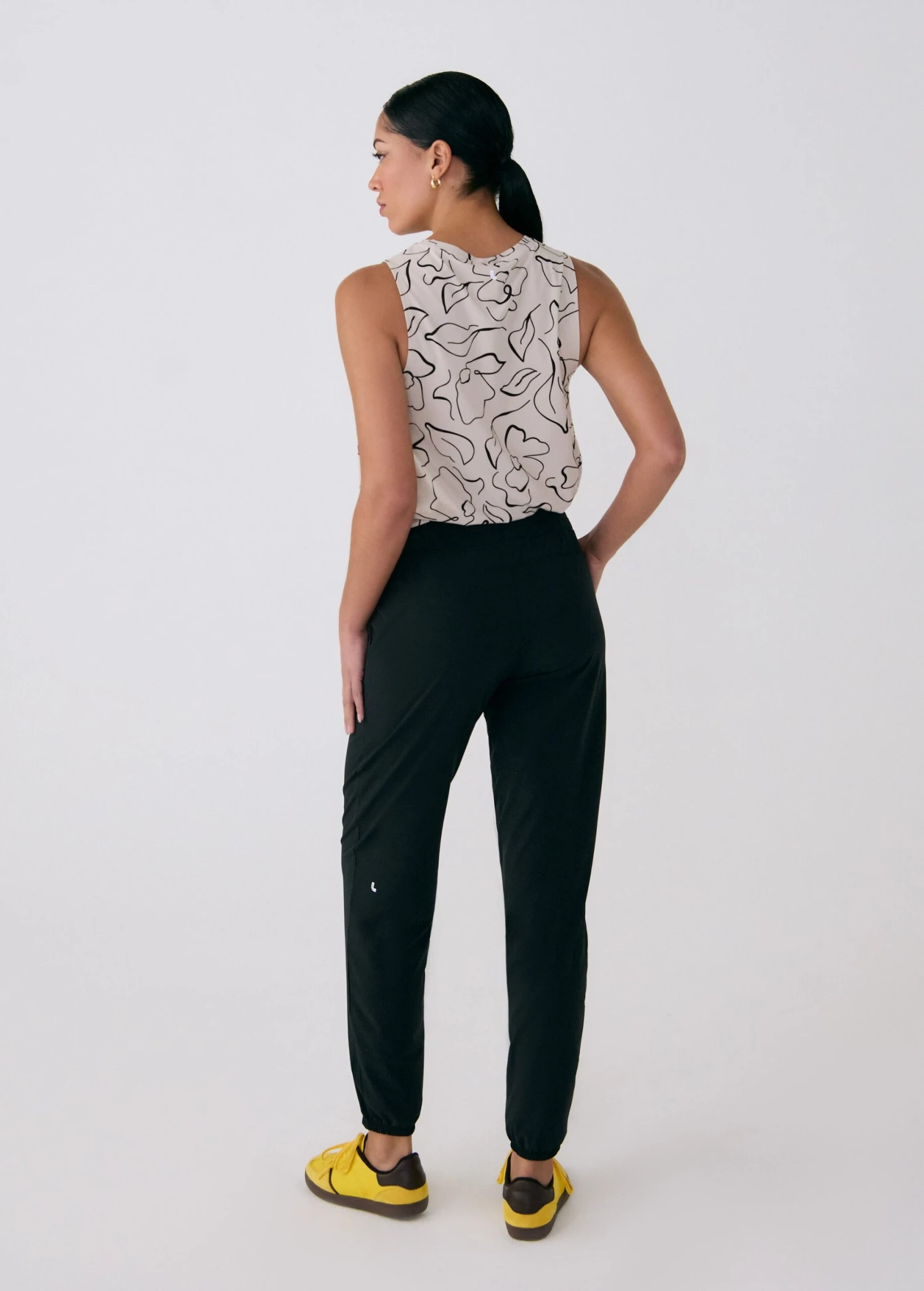 Olivie Joggers 9 Olivie Joggers - Image 7