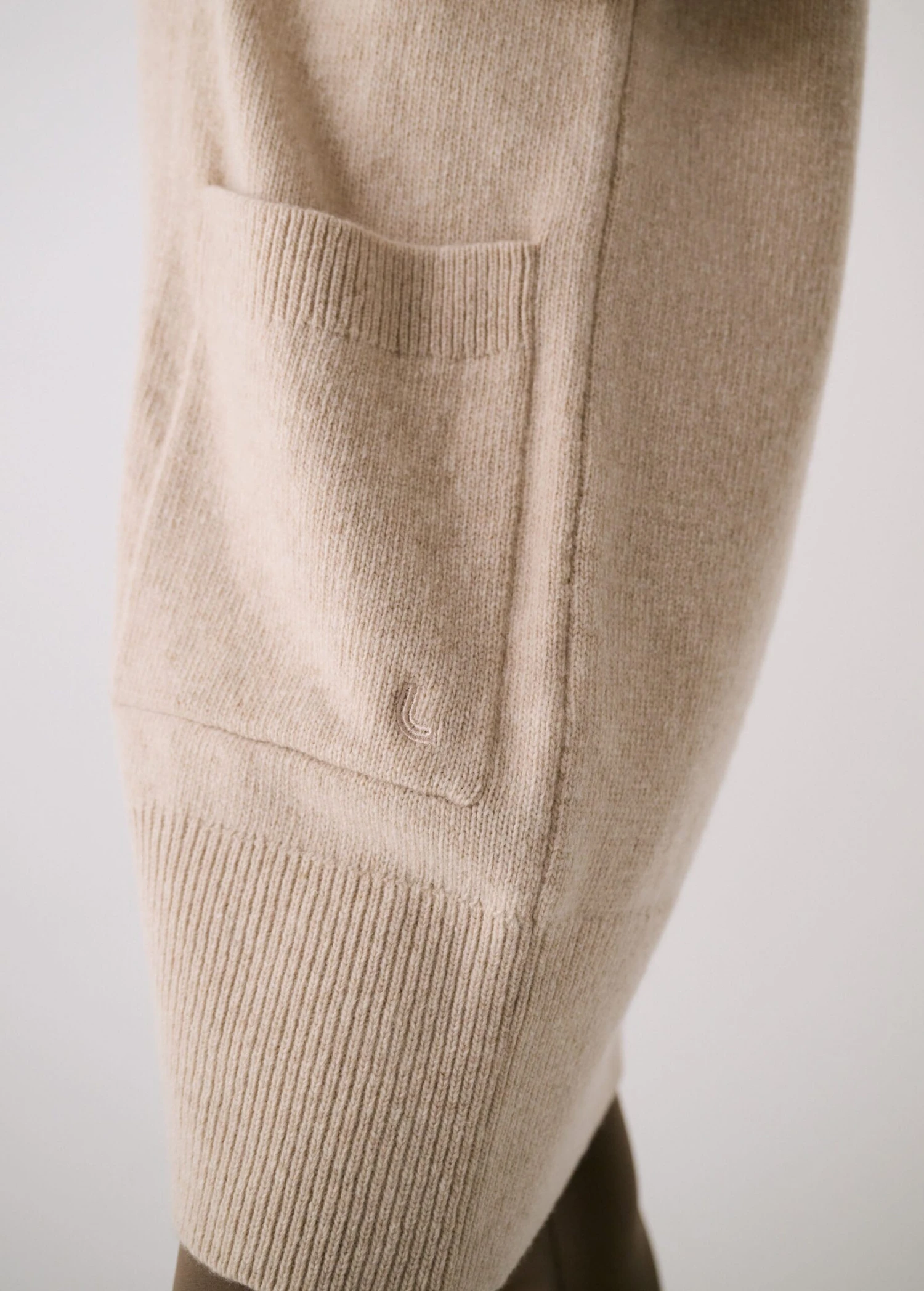 Verdun Cardigan 5 Verdun Cardigan - Image 3