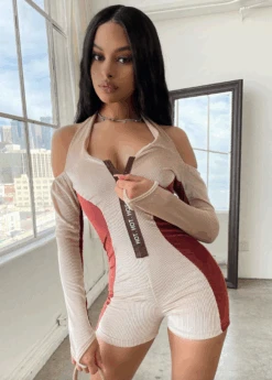 KEEP IT HOT ZIPPER ROMPER -Lole Clothing Shop ScreenShot2020 11 10at9.40.40PM