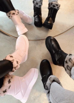 WINTER FINEST PINK FAUX FUR BOOTS -Lole Clothing Shop ScreenShot2021 01 14at4.17.42PM