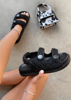 SOL Y LUNA BLACK DAD SANDAL -Lole Clothing Shop ScreenShot2021 05 18at2.24.05PM