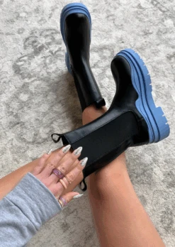 FEELS LIKE MONEY BLUE CHELSEA BOOTS 7 FEELS LIKE MONEY BLUE CHELSEA BOOTS -Lole Clothing Shop ScreenShot2022 01 26at12.33.38PM