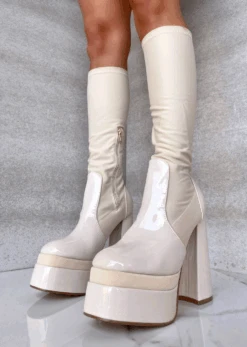 GROOVIN OUT PLATFORM CREAM BOOT