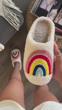 MAKE YOU SNUGGLE RAINBOW SLIPPERS -Lole Clothing Shop c4c2b58bfc7a477485c49c173a68d8e9.thumbnail.0000000000