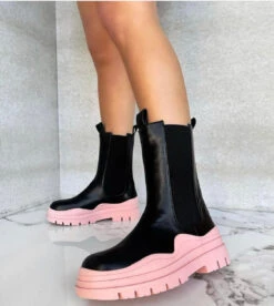 FEELS LIKE MONEY PINK CHELSEA BOOTS 7 FEELS LIKE MONEY PINK CHELSEA BOOTS -Lole Clothing Shop image a0413539 e83b 481b 91a5 f75f4ba74e9a